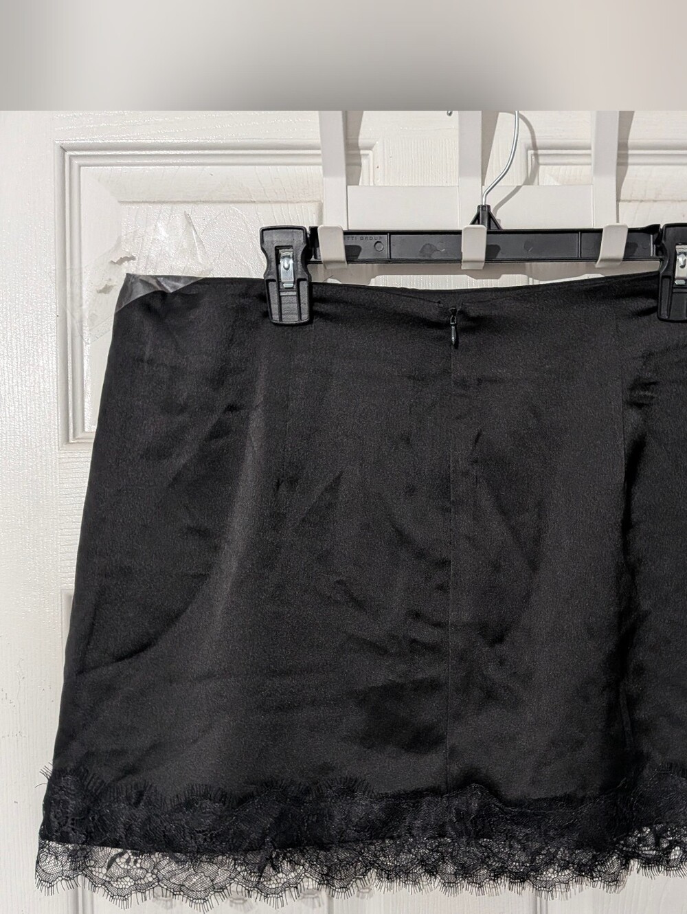 Commense Lace Trim Slit Mini Skirt - Picture 12 of 15